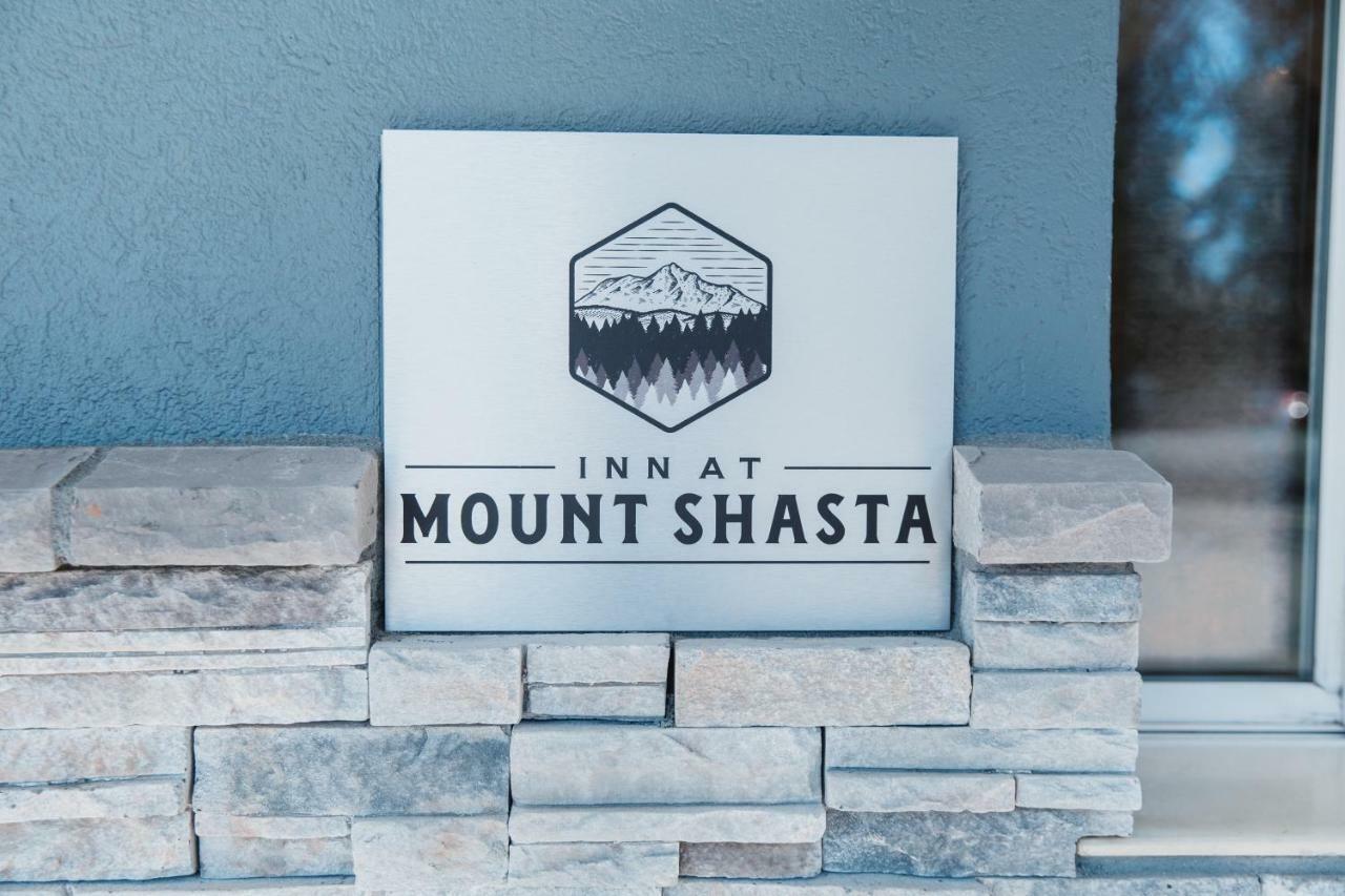 Inn At Mount Shasta Exterior photo